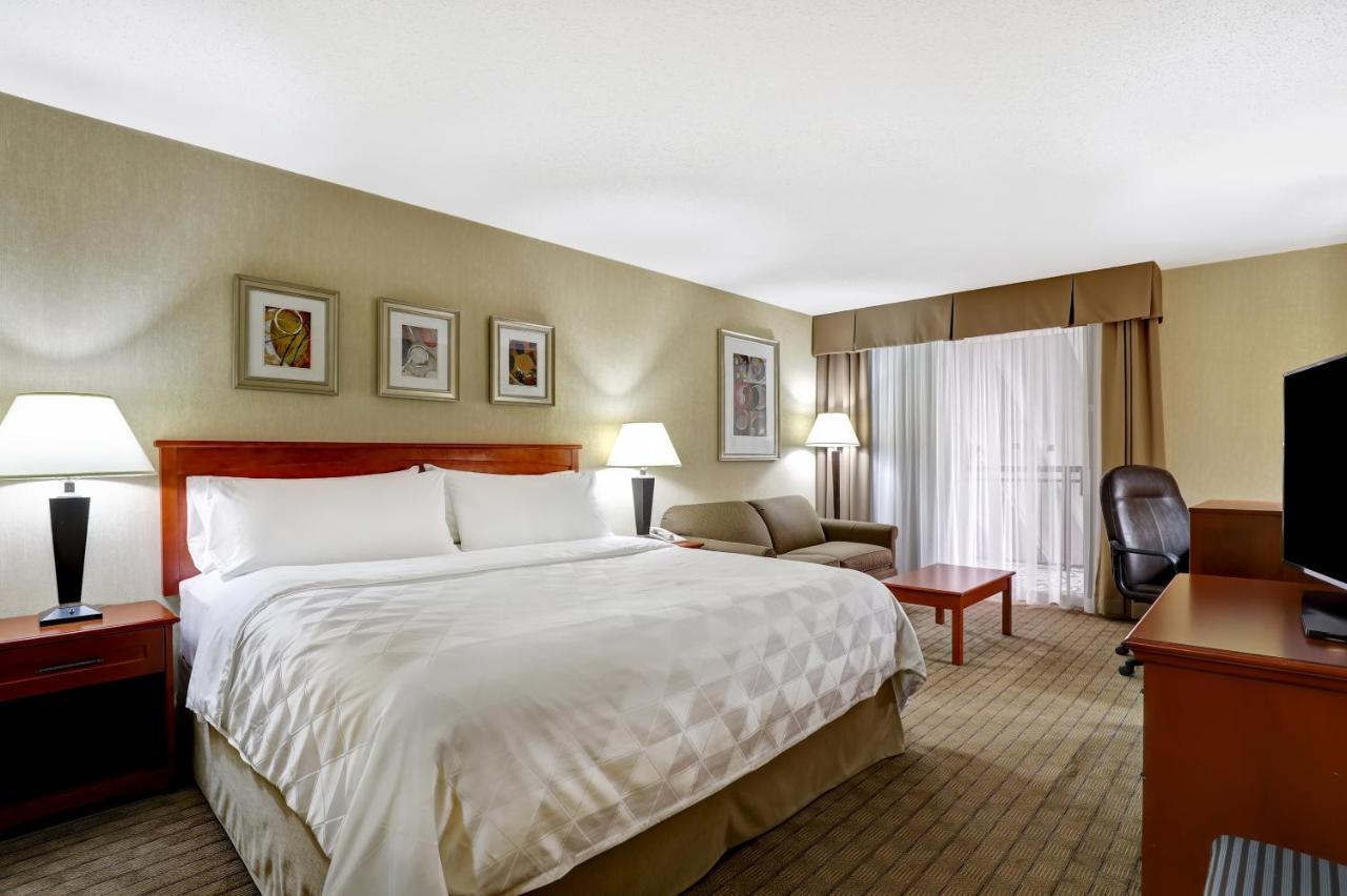 Holiday Inn Guelph Hotel & Conference Centre, An Ihg Hotel Bagian luar foto
