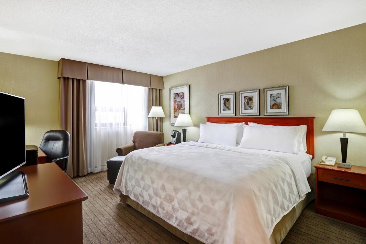 Holiday Inn Guelph Hotel & Conference Centre, An Ihg Hotel Bagian luar foto